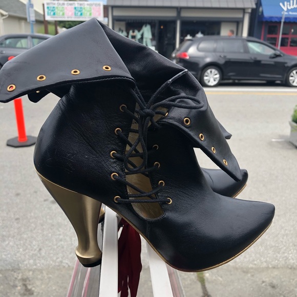 John Fluevog booties - Picture 2 of 5